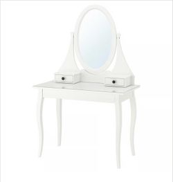 White Vanity Dressing Table with Mirror