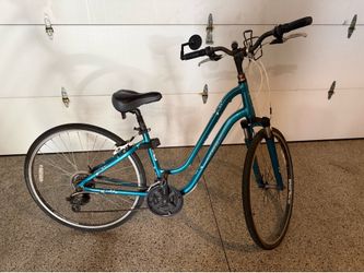 Trek Verve 2 Bike.