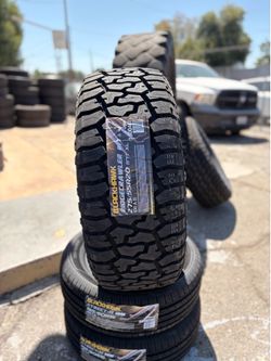 275/55/20 RT Blackhawk tires 🛞 $560