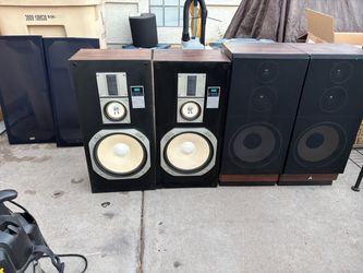 Sansui and Mitsubishi vintage floor speakers
