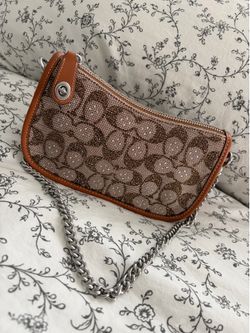 Coach Swinger Crystal Signature Bag CH1965