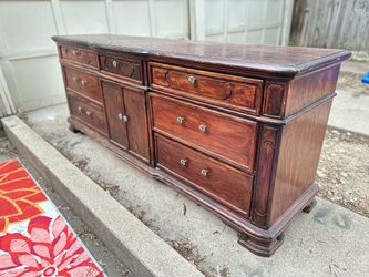 Vintage Thomasville Dresser (77”W x 21”D x 30”T)