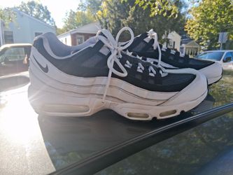 Nike Air Max 95 Black White Sneakers