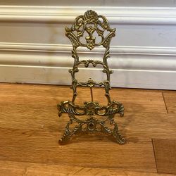 small gold antique style plate or artwork holder 