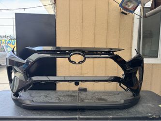 2019 2020 2021 2022 TOYOTA RAV4 FRONT BUMPER COVER OEM USED
