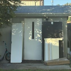 WHITE DAYBED Wooden Solid ***free*** 