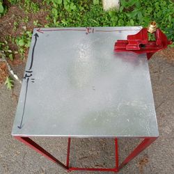 1/2 S T E E L Mini Workbench
