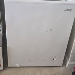White Chest Freezer