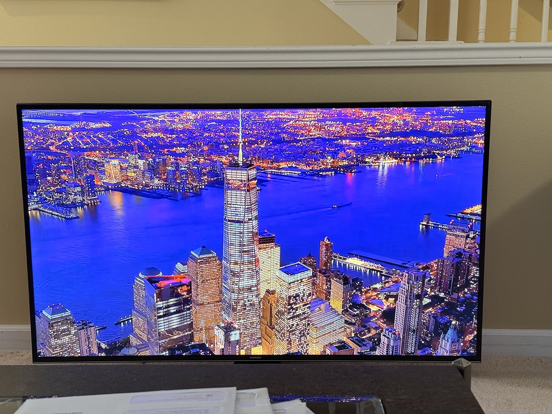 4K Ultra HD LED Samsung Smart TV - 55 inches