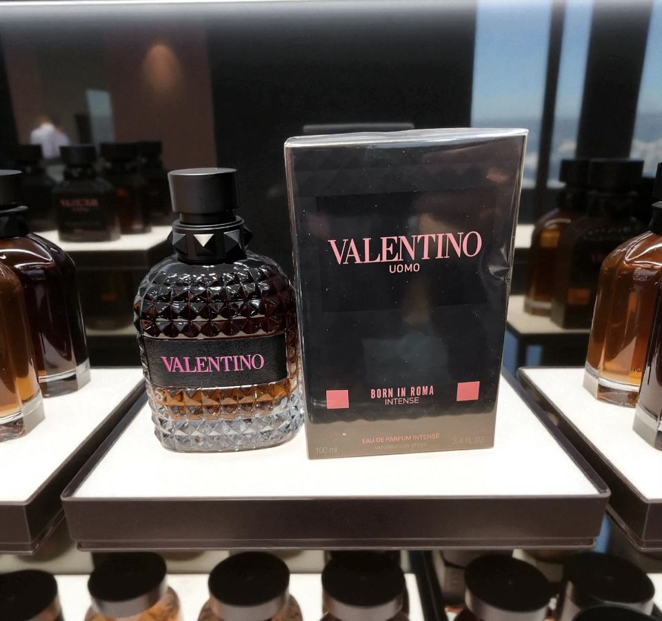 New. Valentino UOMO Born In Roma Intense Men’s Cologne.