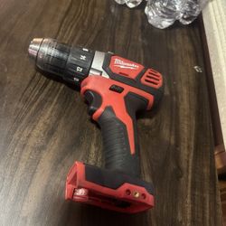 Milwaukee m18 Drill