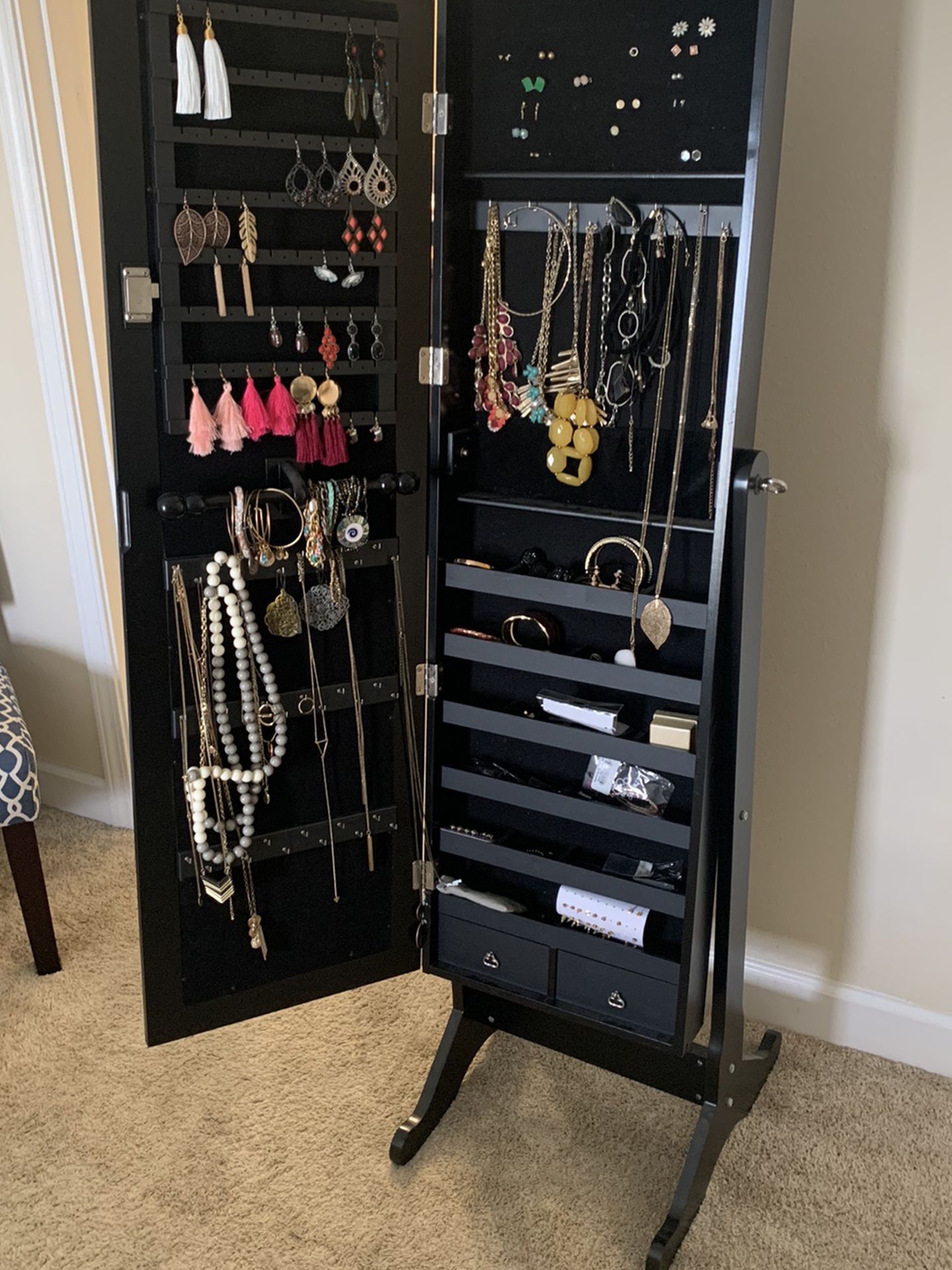 21.3'' Wide Jewelry Armoire with Mirror ( Jewelry included)