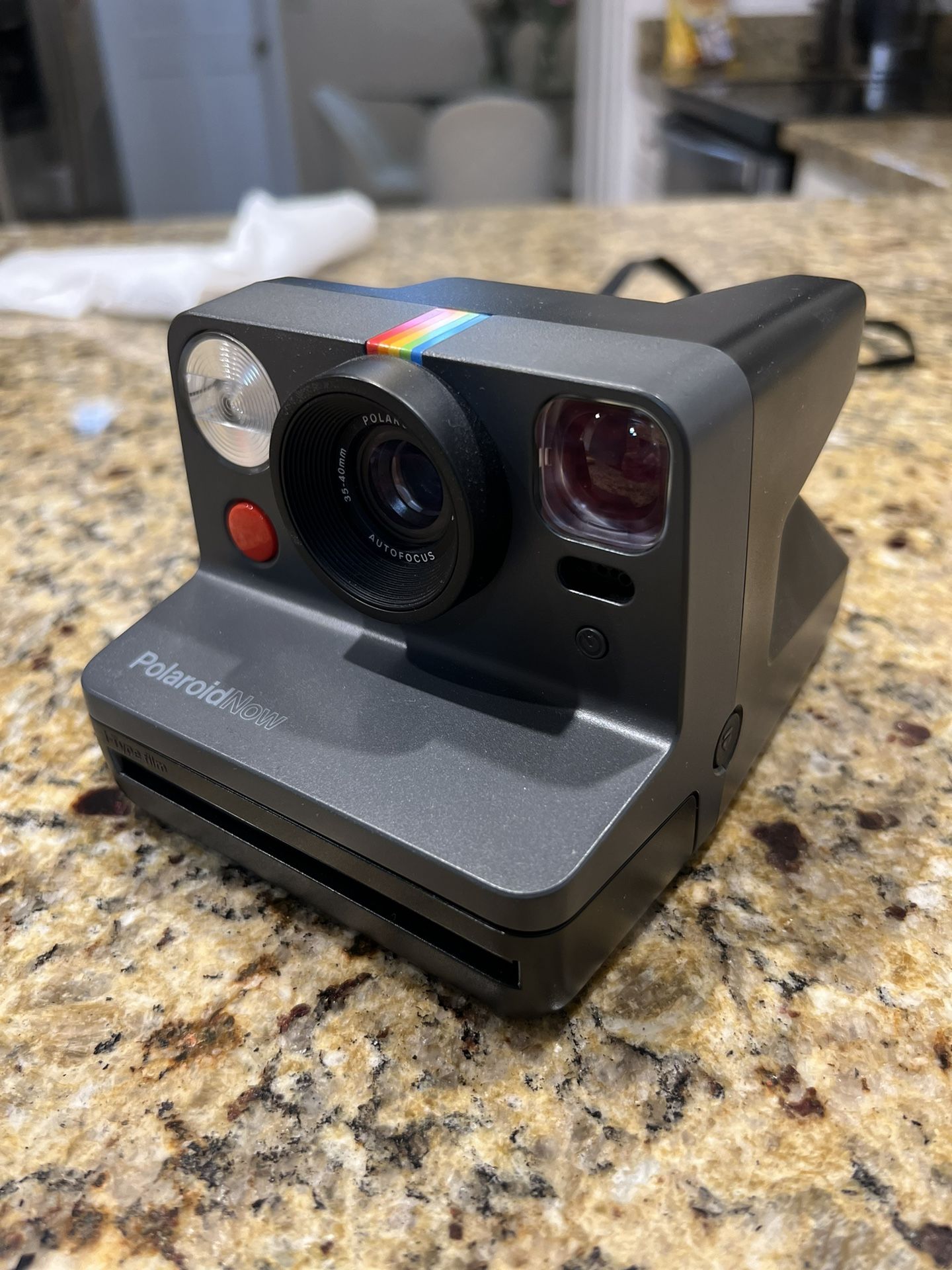 Polaroid Now Films