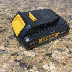 Dewalt Battery