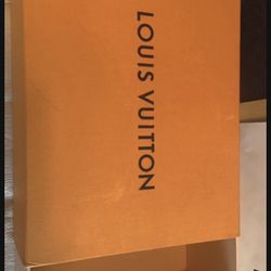 Original  Loubotin Louis Vuitton Chanel Boxes !!