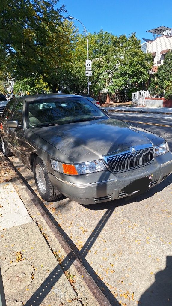 1999 Mercury Grand Marquis