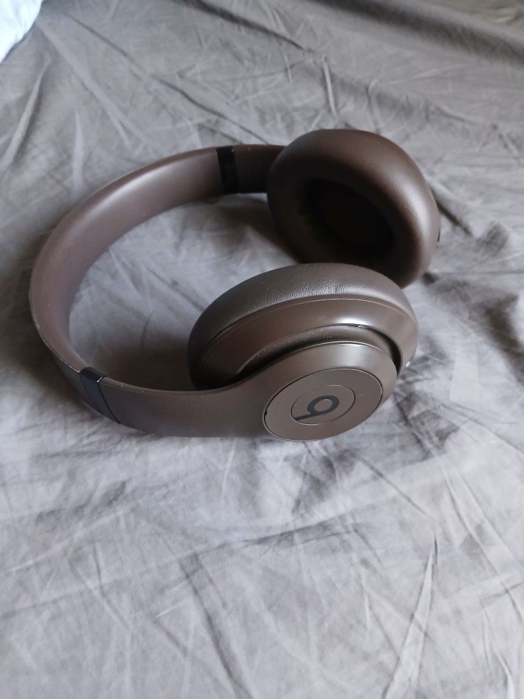 Beats Headphone