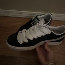 Pumas Size 9