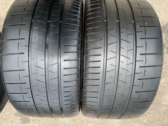 Two 315-30-22 Pirelli P Zero Corsa