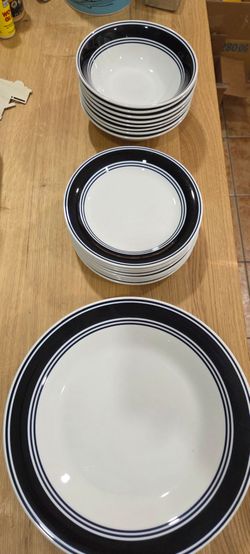 24 piece Dinnerware set - $40 OBO