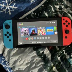Nintendo Switch 