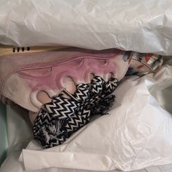 Lanvin Size 42 (9)