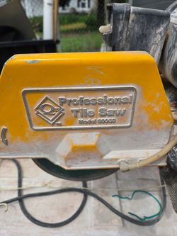 Professional tile saw