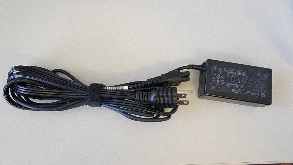 Original 65W HP TPN-CA17 TPN-CA16 AC Adapter Charger + Cord