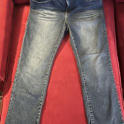 Women’s Levi’s Denim Jeans SIZE 14