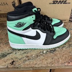 Jordan Air Jordan 1 Men's High Top Leather Colorblock Mint Green Black White Size 11