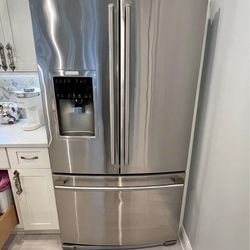Stainless steel Refrigerator ( can deliver )