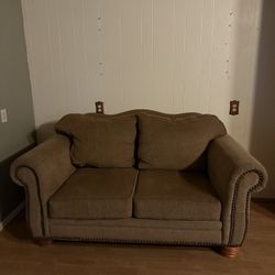 Free Couch 