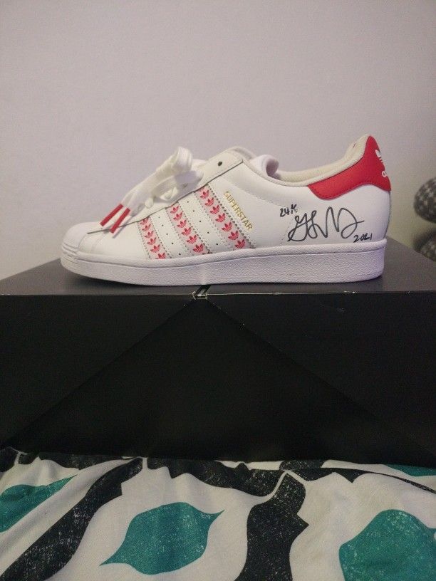 Red And white Signed Superstars Adidas Size 9