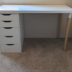 Wood White Student Desk/Vanity with drawers, 2 available