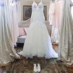 Martina Liana Wedding Gown 