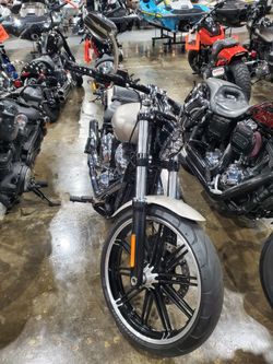 2018 Harley Davidson Soft Tail Breakout