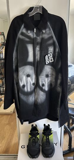 Givenchy x Chito Black Graffiti Rottweiler Overshirt In perfect condition Size M