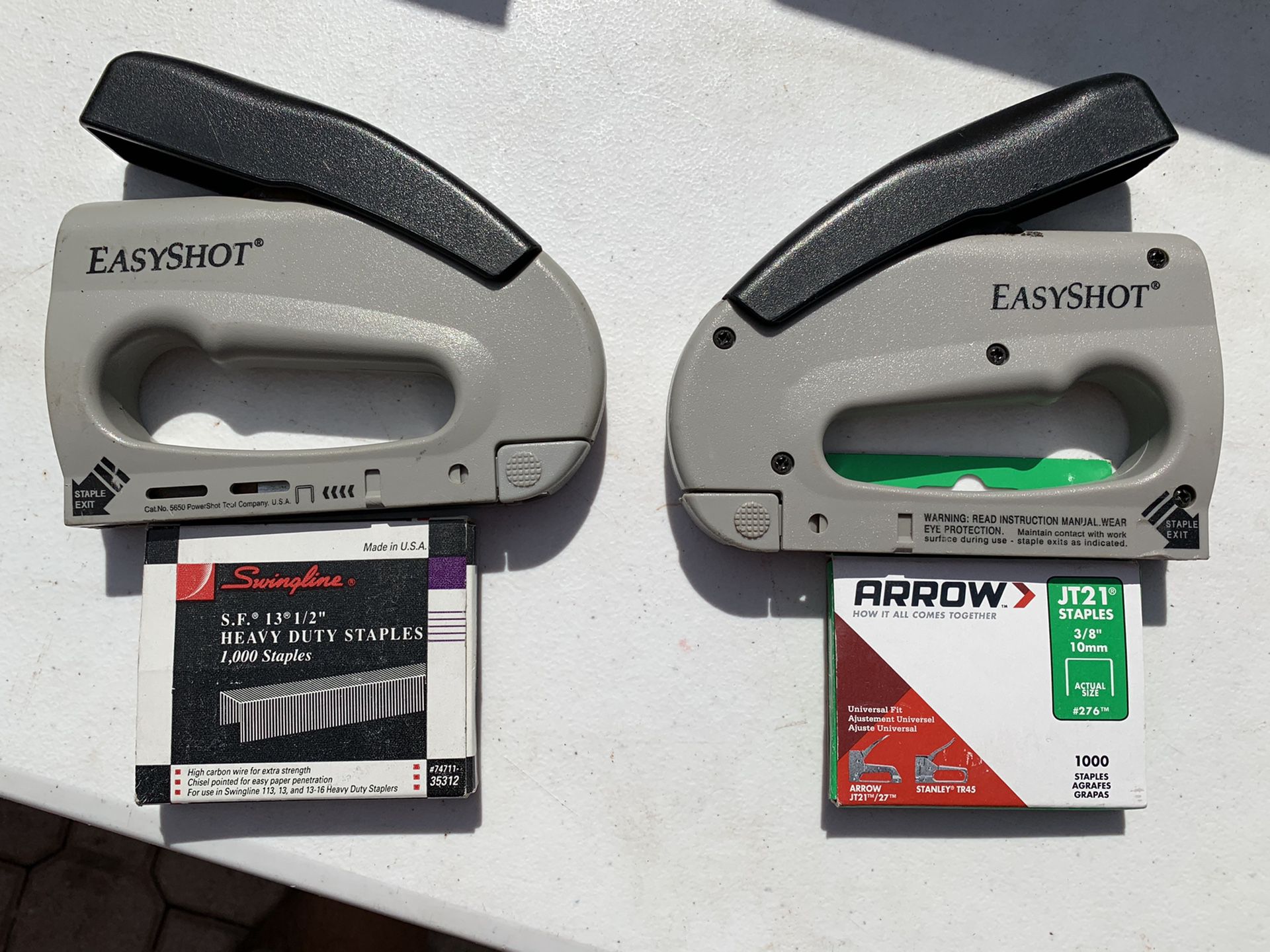 Easyshot staple gun with staples. $15.00 for both all you see in pic