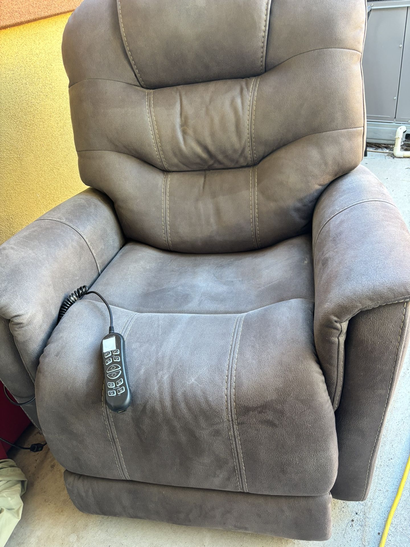 Recliner 