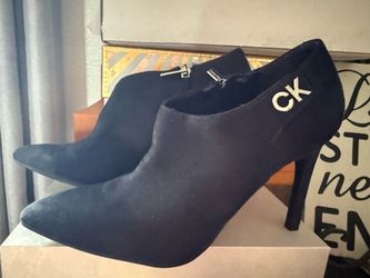 Calvin Klein navy blue high heels