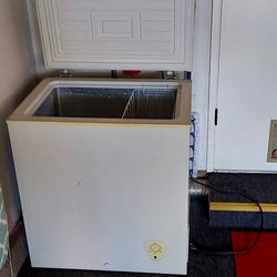 Kenmore 5.1 Cubic Ft Chest Freezer