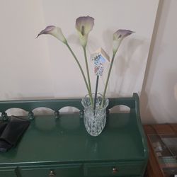 Artificial Calla Lilies  And Vase