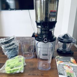 Kuvings AUTO10 Hands Free Slow Juicer With Citrus Attachment 