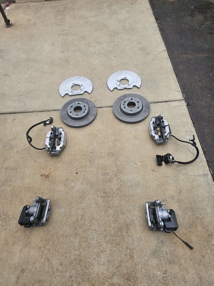 New 2022-2025 Chevy Suburban/ Tahoe Break Kit!
