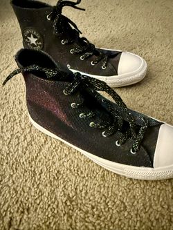 New Converse All Star High Tops Women’s Size 8 Iridescent