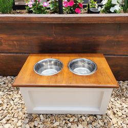 Dog Feeder, Raised With Pull Out Drawer