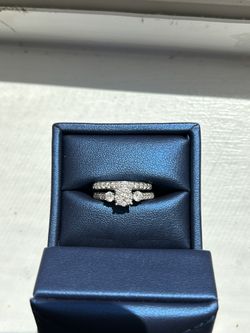 Engagement Ring And Wedding Band Disney Collection (Cinderella)