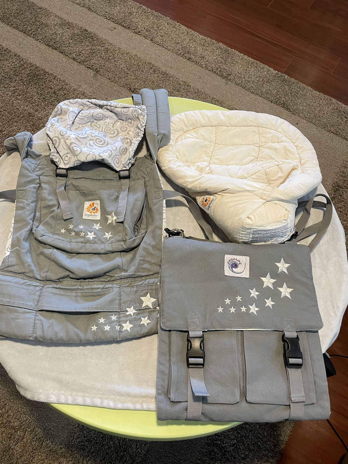 Ergo Baby Carrier With Newborn Insert And Diaper Changing Bag