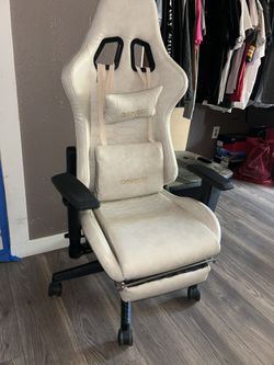 Dark Echo Gaming Chair