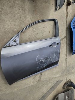 Honda Civic  Driver  Front Door Oem  16 to 21